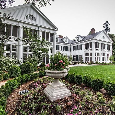 シャーロット The Duke Mansion Bed & Breakfast エクステリア 写真